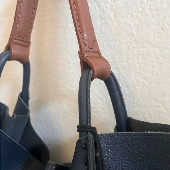 The Sak Los Feliz Large Navy Leather Hobo Bag with Tassel - Picture 3 of 5